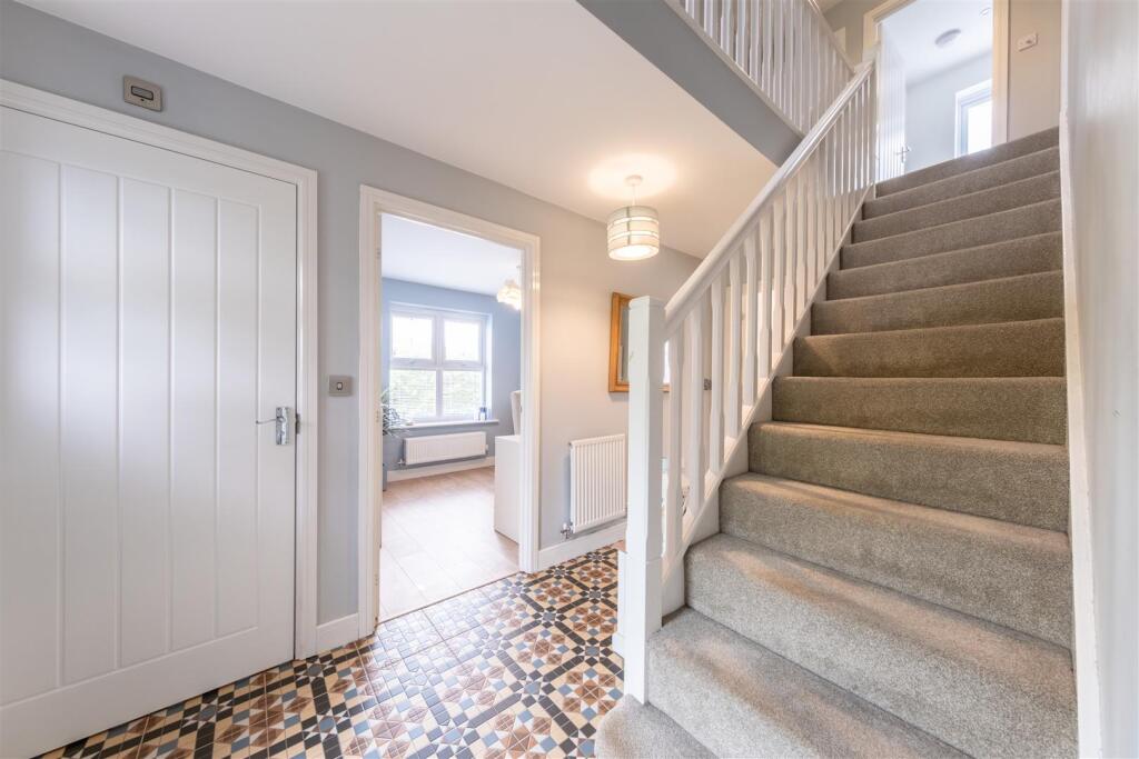 18 Williams Drive-016.jpg