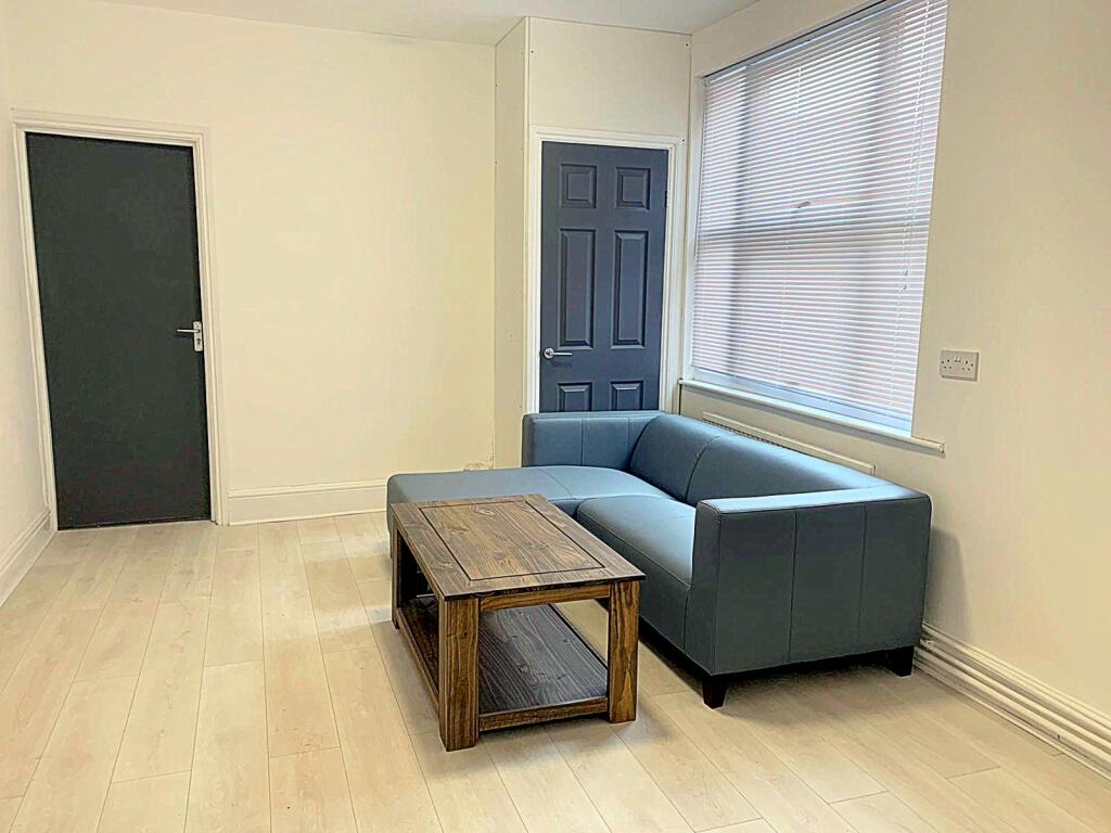 Room 1 35 Rutland Road, MK40