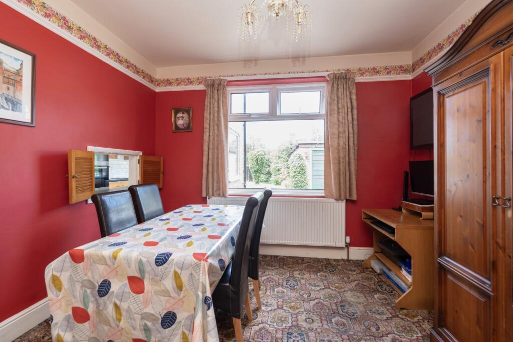 MAYORS WALK KITCHEN 1