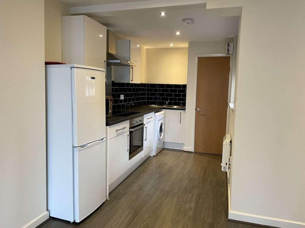 Flat_28_Croft_Buildings