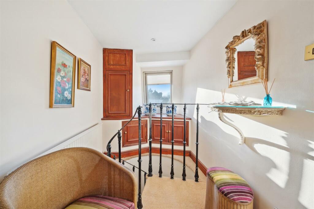 Devonshire Passage, W4 - FOR SALE