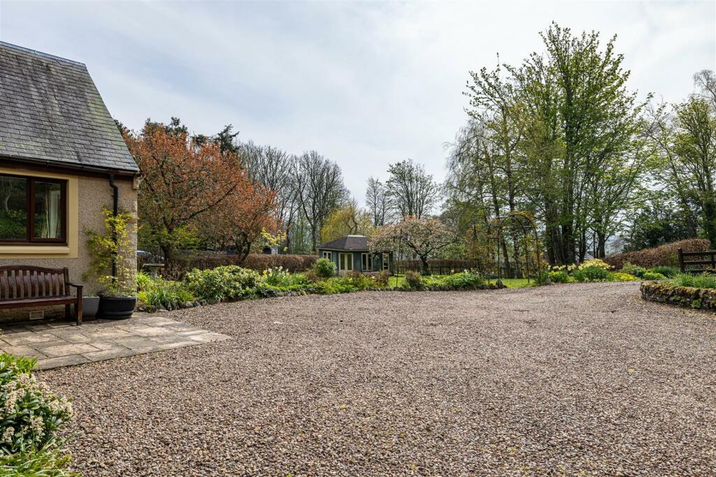 Corbie Lodge Ashkirk 17.JPG