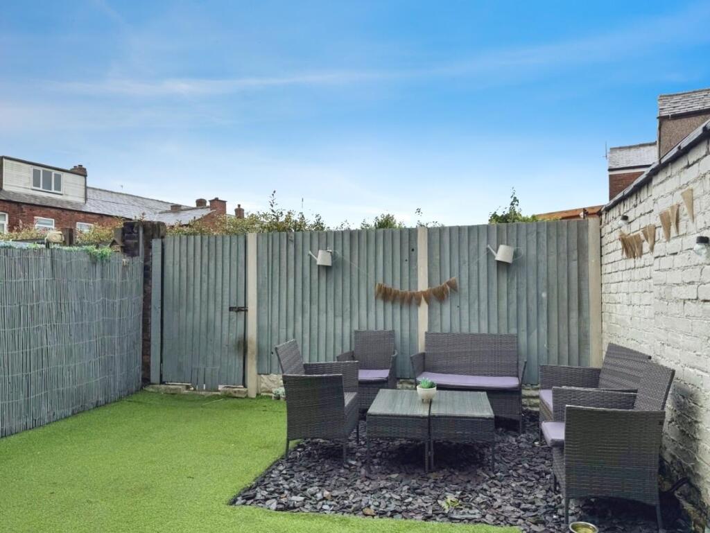 e5f19f1f--4007-8549-7C54D58BC232-12040-000023EC8EC