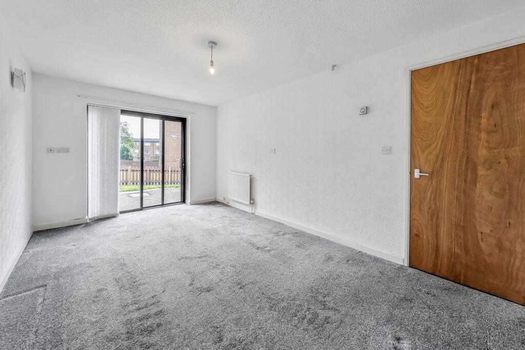 7 St. Patricks Walk, Gateshead, Tyne And Wear, NE10 9HF