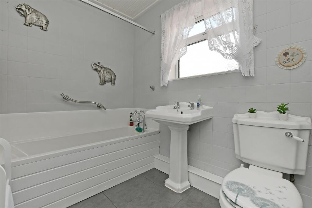 DSC_7700.JPG
