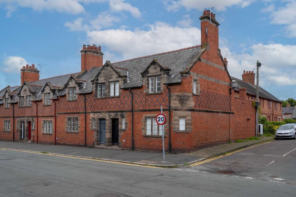 32 Overleigh Road...