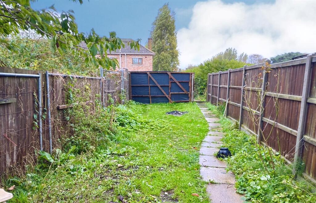 GARDEN AND PARKING AREA.jpg