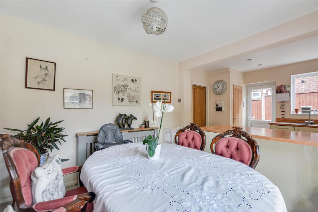 Kitchen Diner_5.jpeg