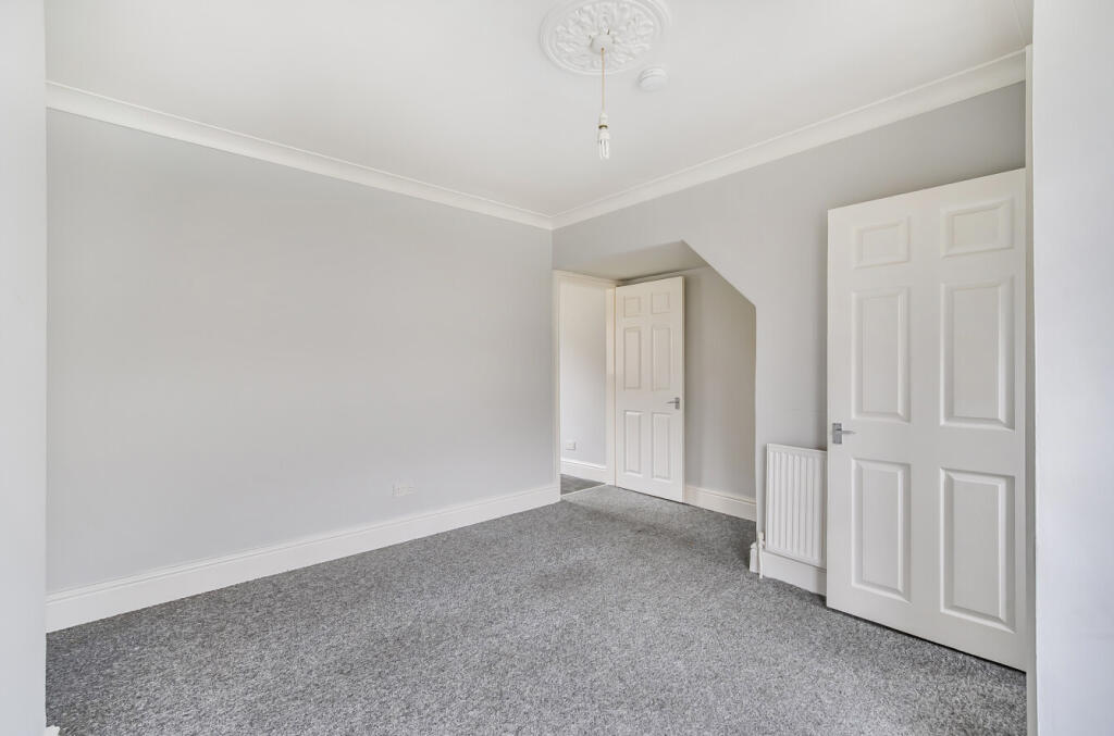 1386177-3-69285bb...