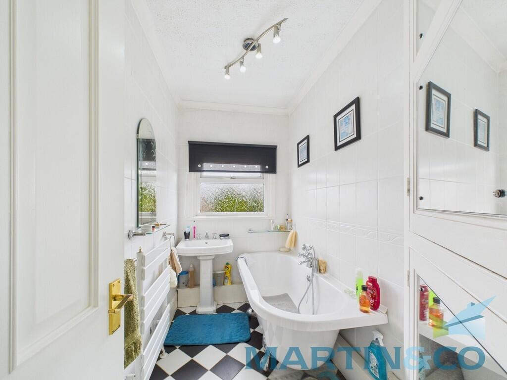 CAM01870G0-PR0161...