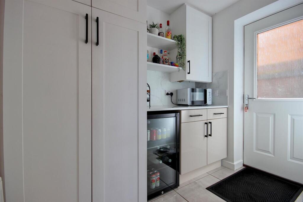 Ashcourt Drive, Hornsea (16).jpg