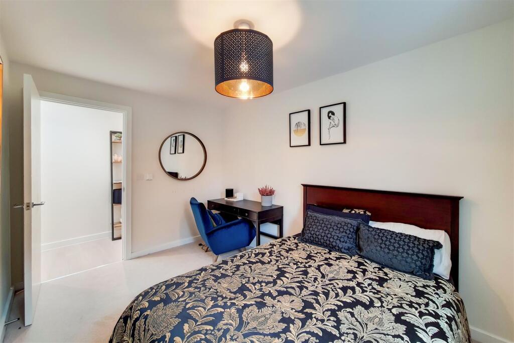 6_Bedroom 2-0.jpg