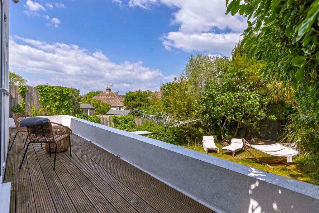 Hangleton Gardens_19.jpg