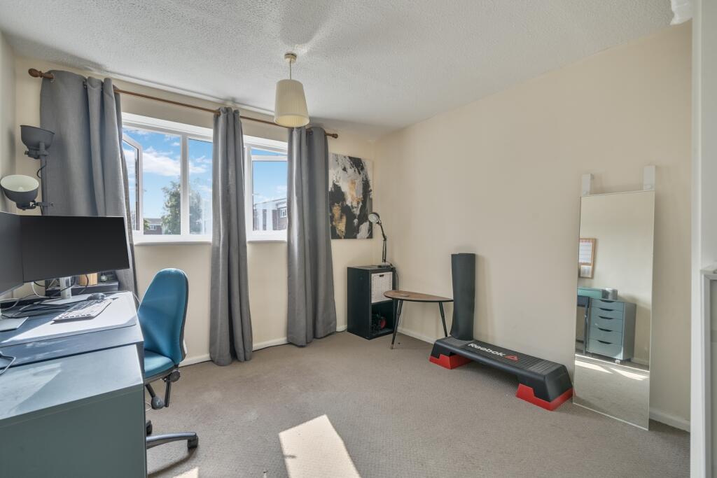 1327835-5-68834806edd9e