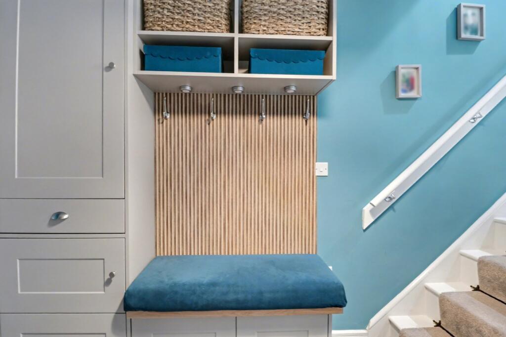 AD1F8B14-1695-42A2-8B8C-32EC0FB6AC78