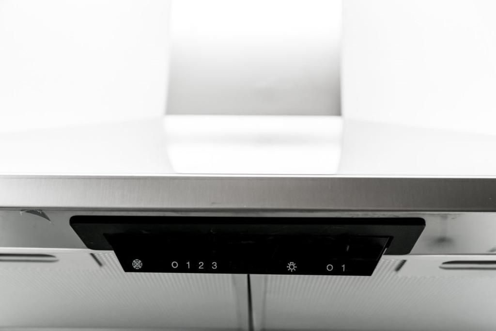 Cooker hood