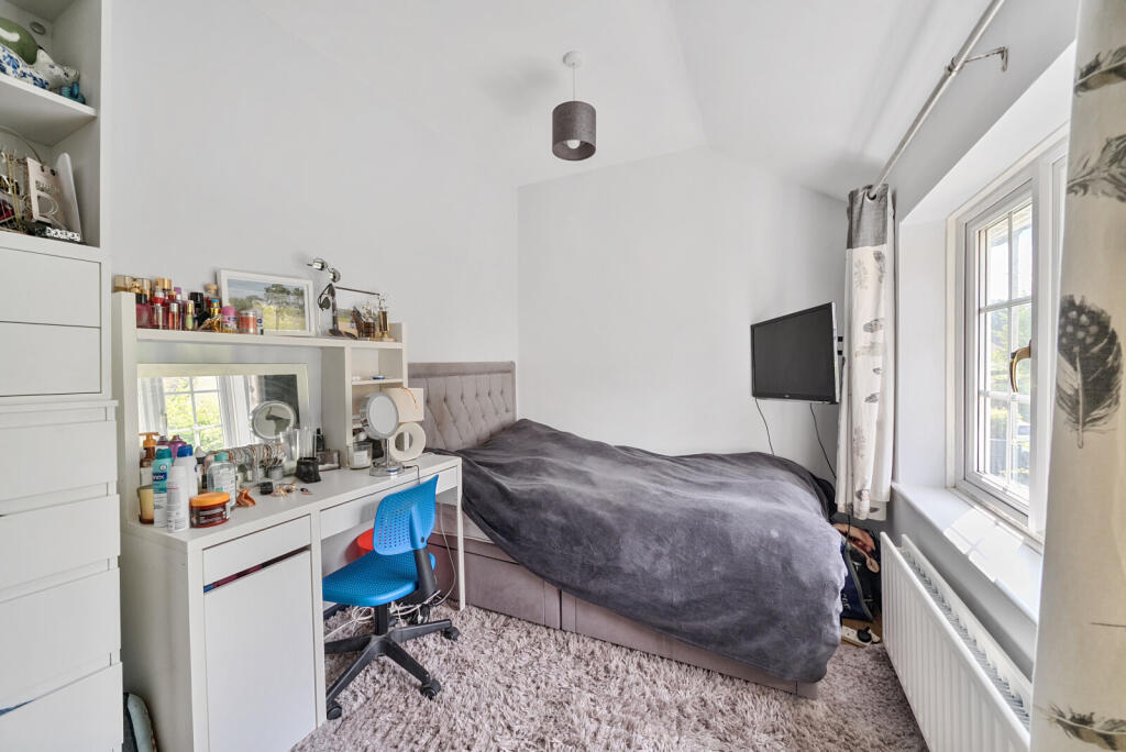 1334090-3-688ce43...