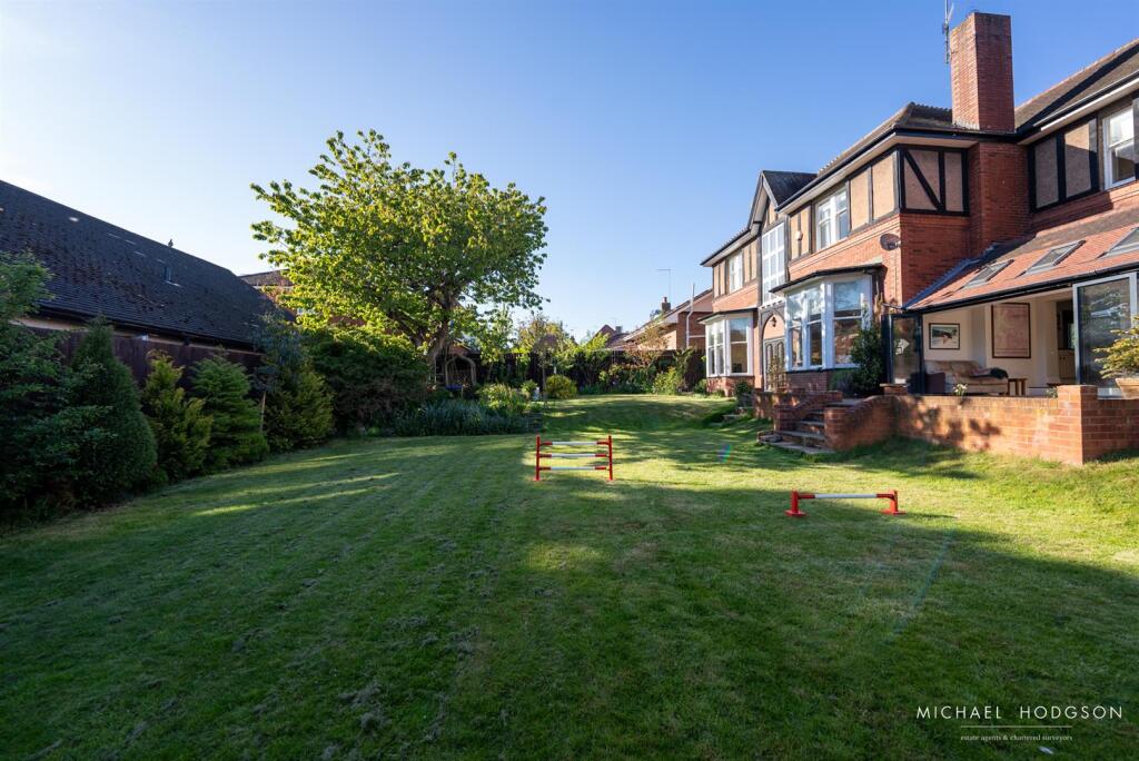 Abbotsford Grove-54.jpg