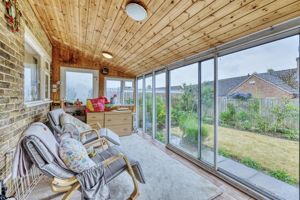 4-8 Nene View Oundle-4.jpg