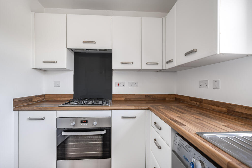 Fitted Kitchen