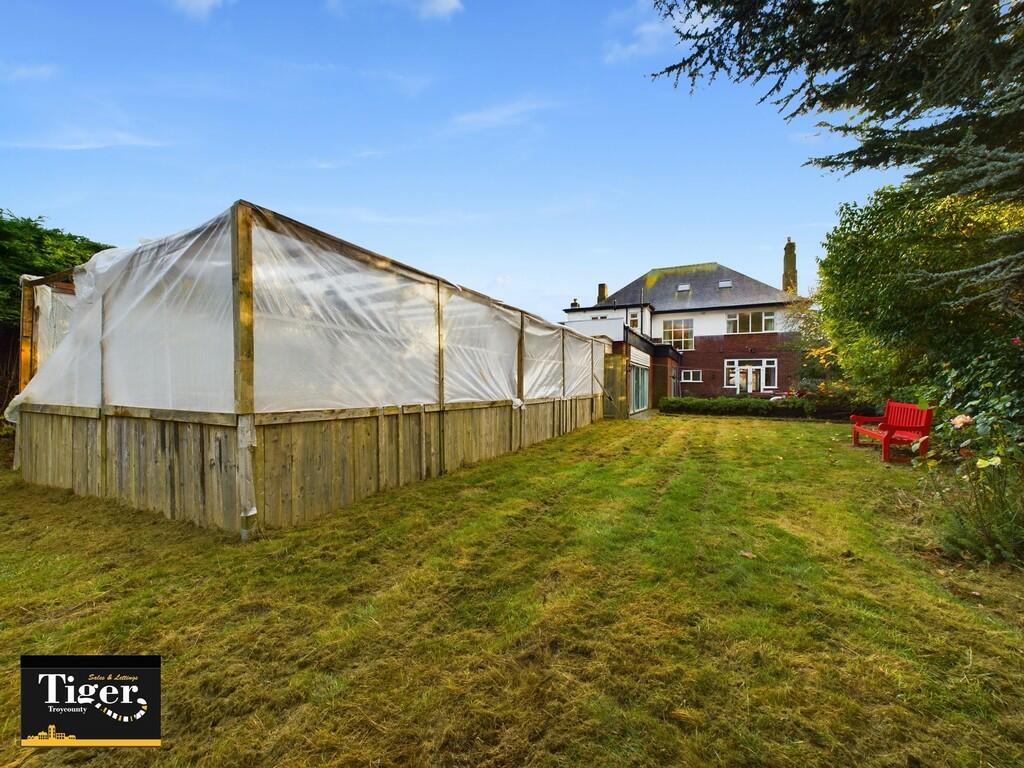 CAM03440G0-PR0199...