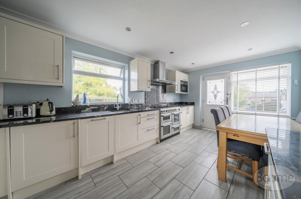 e71bccd3-0cee-4dd...