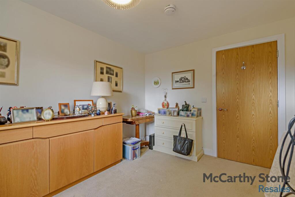 8637744-interior03-800.jpg