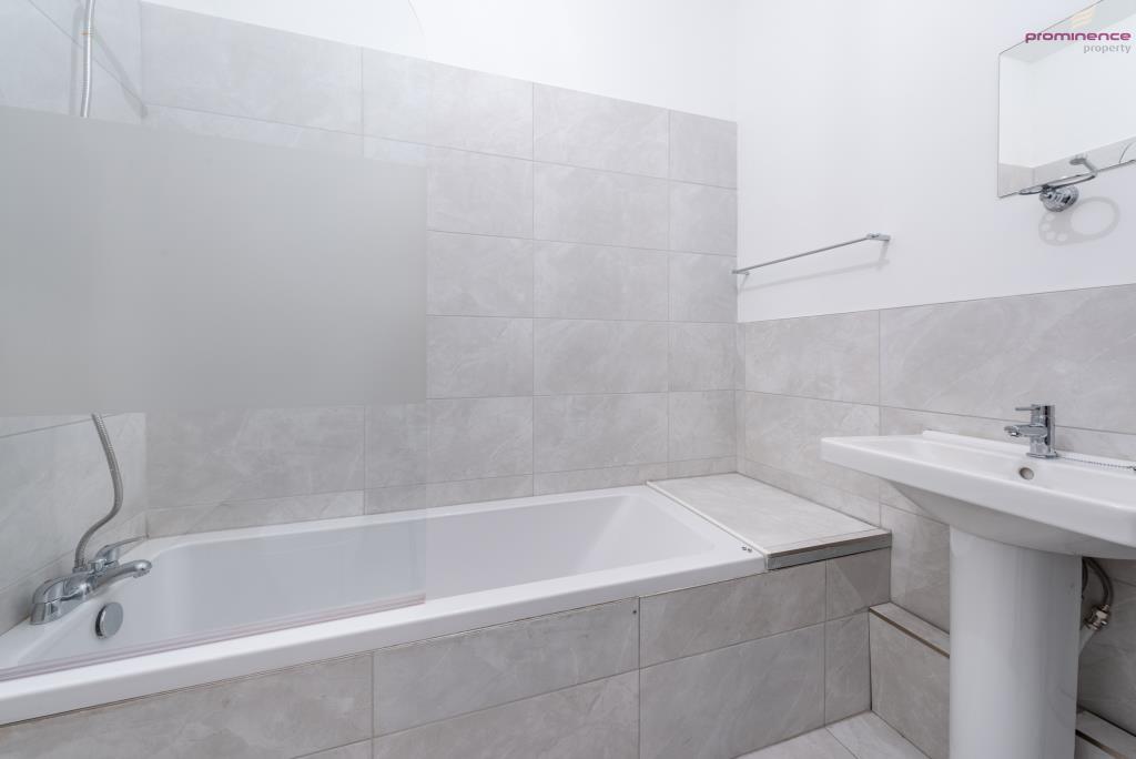 Flat 2, 232 New Church Road-12_lge