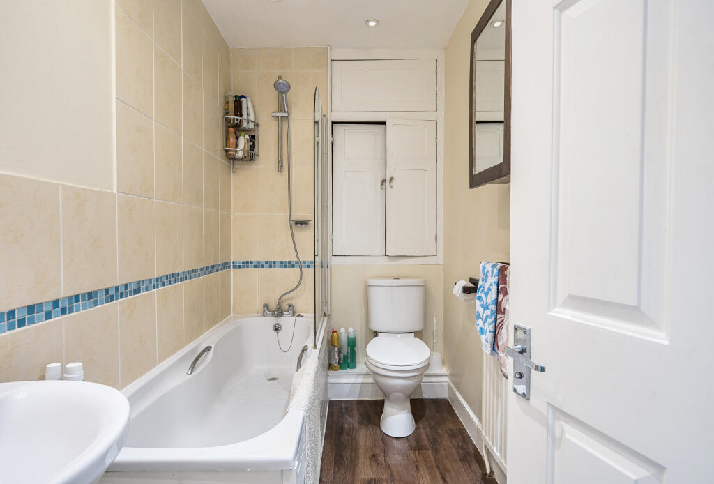 1333971-12-689393...