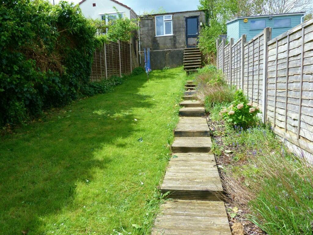 Garden to Rear