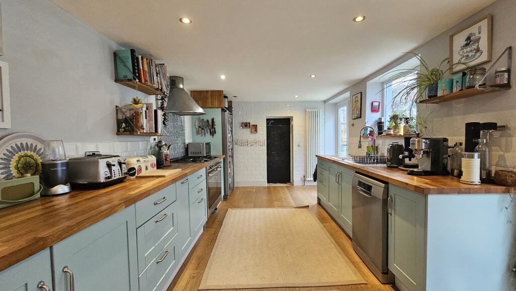 Kitchen / breakfast room
