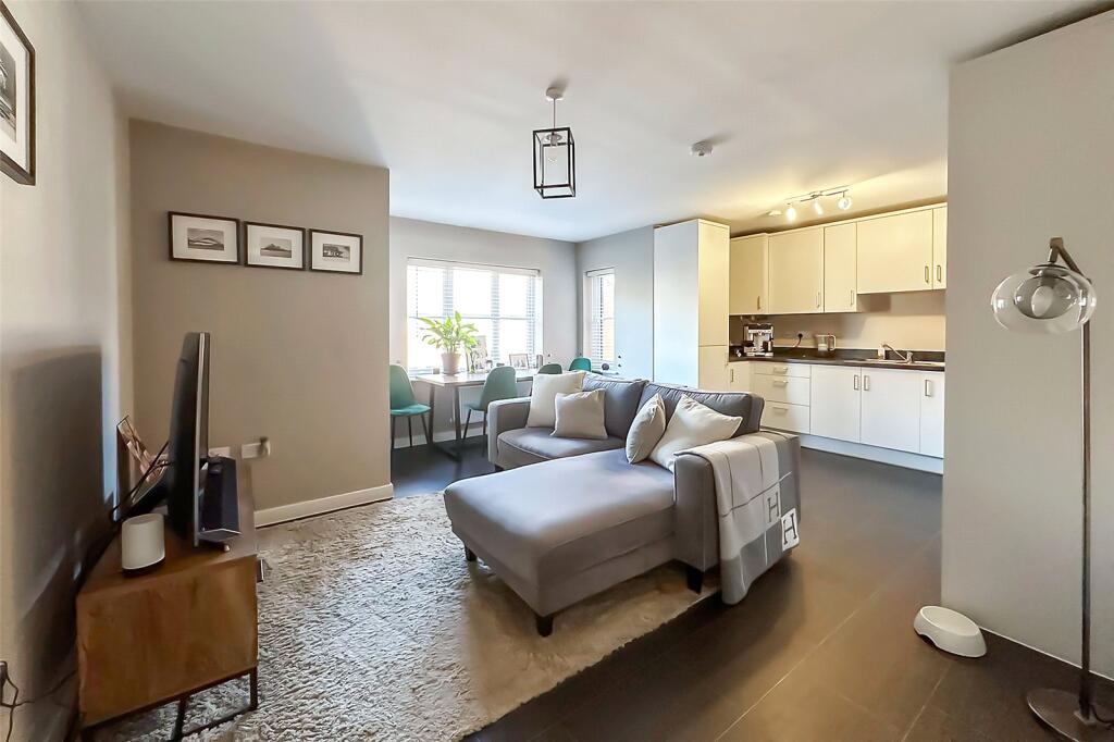 Cresswell Square, Angmering, West Sussex