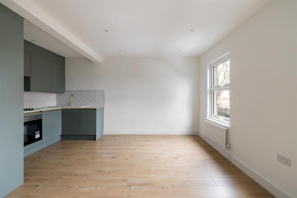 Elsham Road