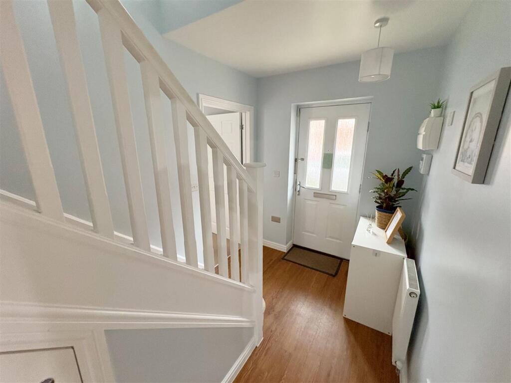 Hallway and stairs.jpg