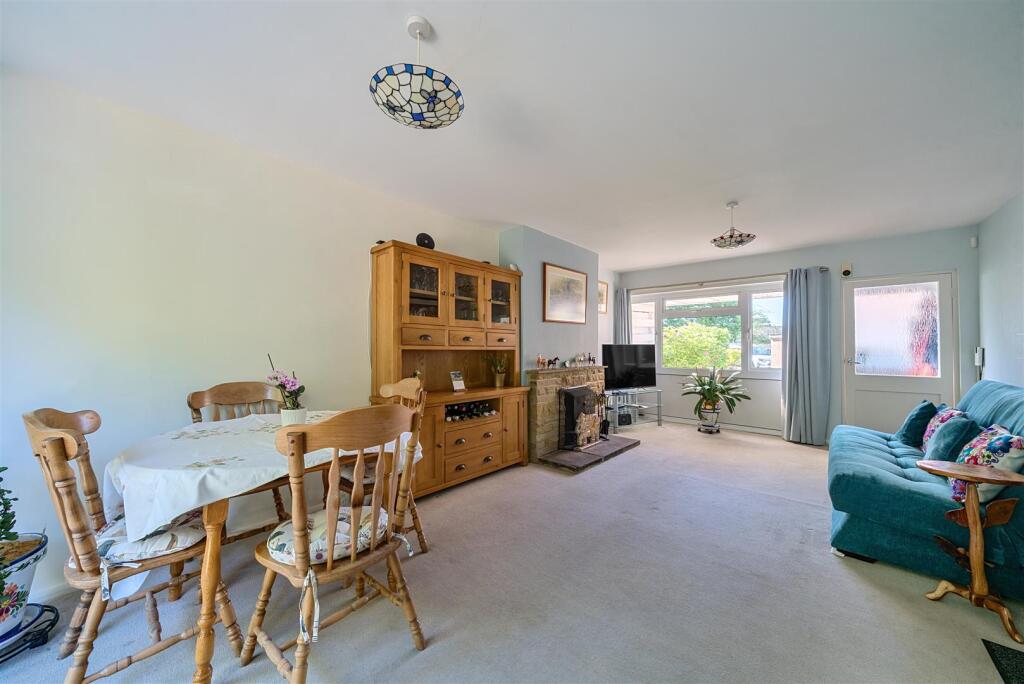 LivingDining Room 2.jpg