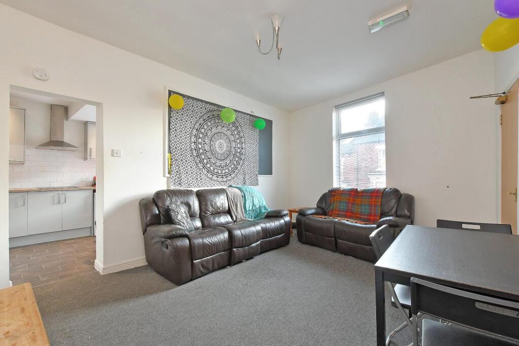 Living Room.jpg