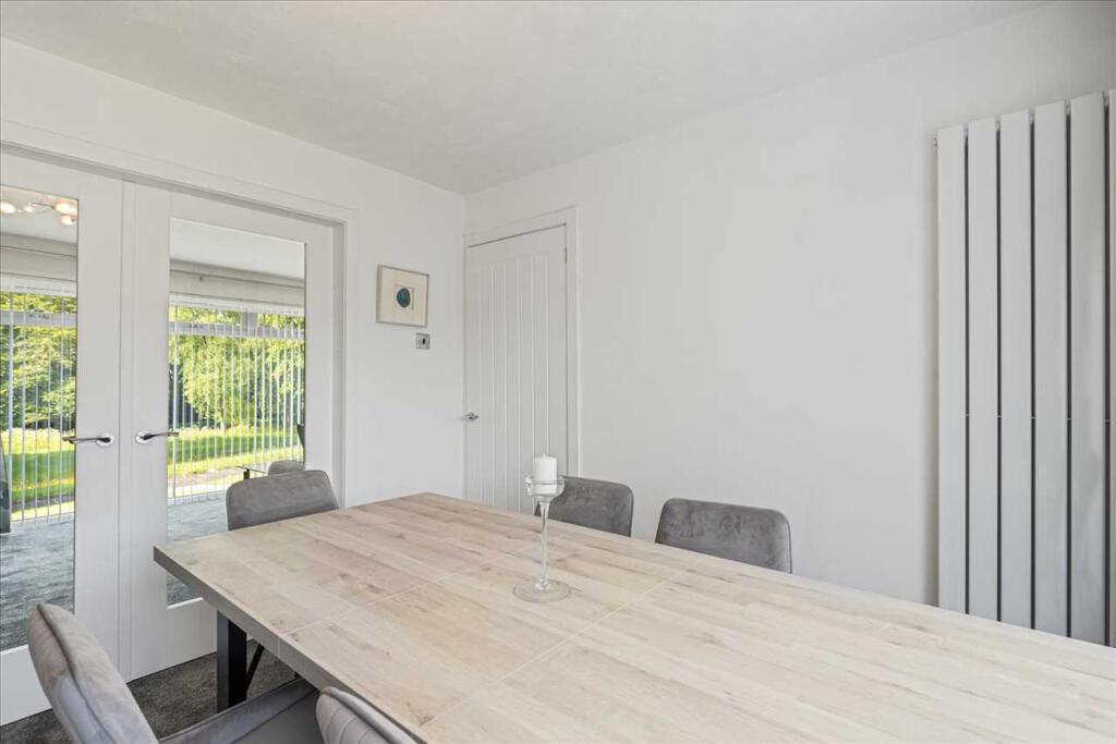 Dining Room (2)