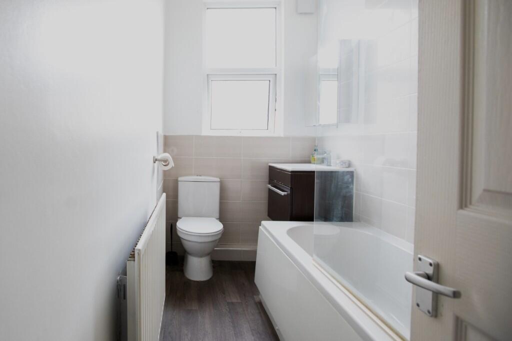 Modern Bathroom