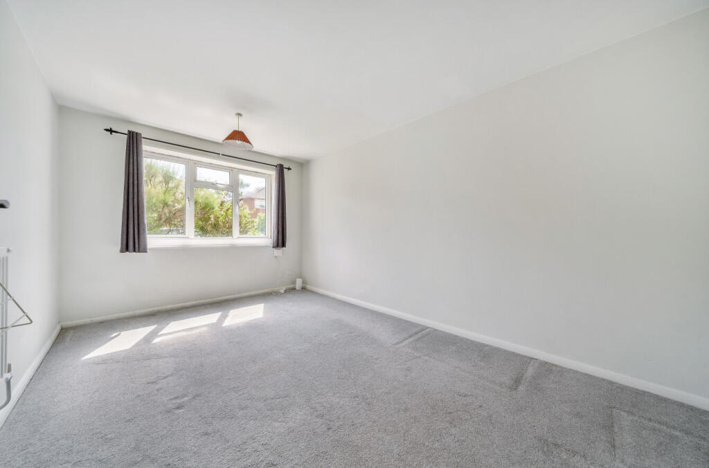 1296906-32-682b3d...