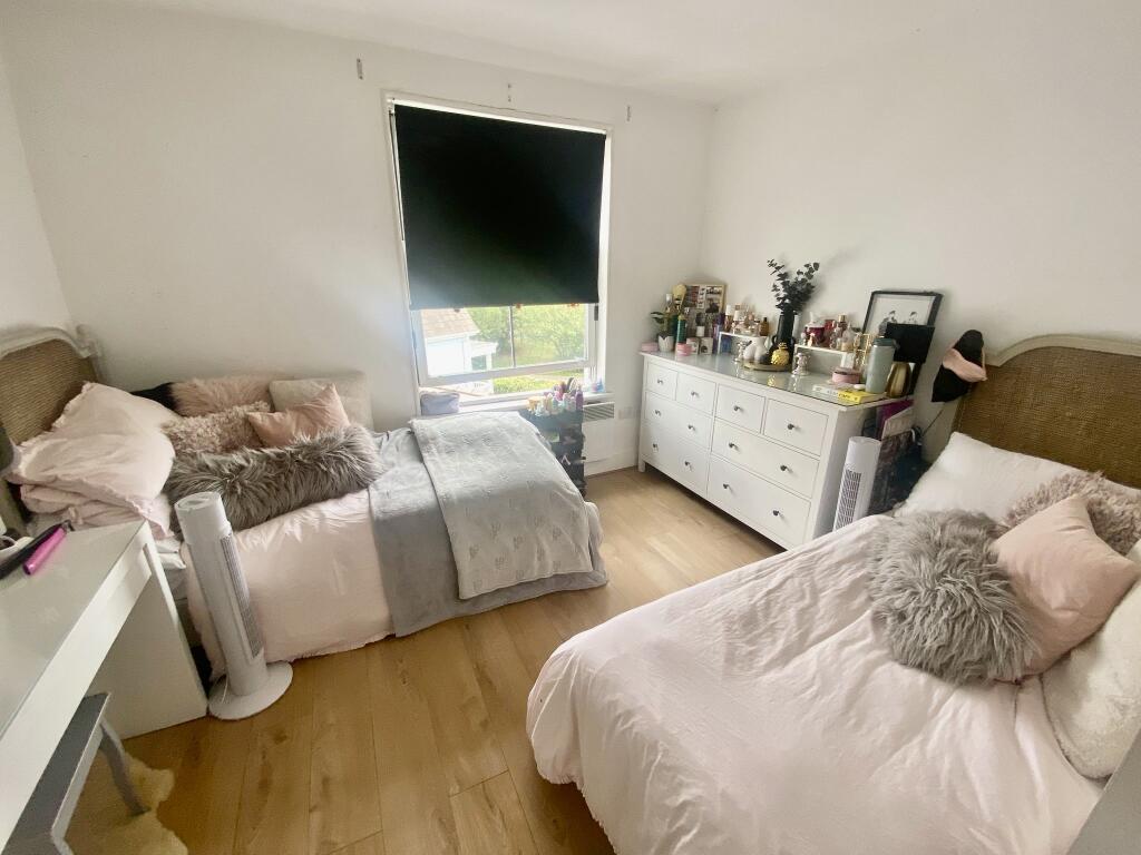 Bedroom 2 Alt.JPG