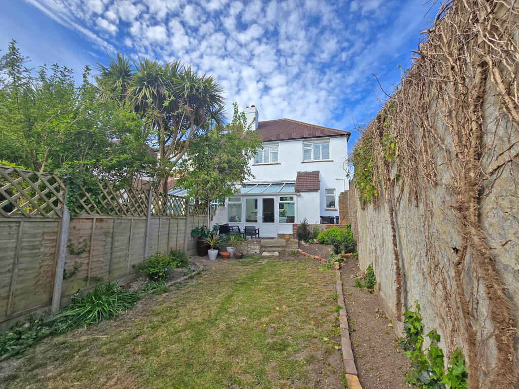 Garden (2)