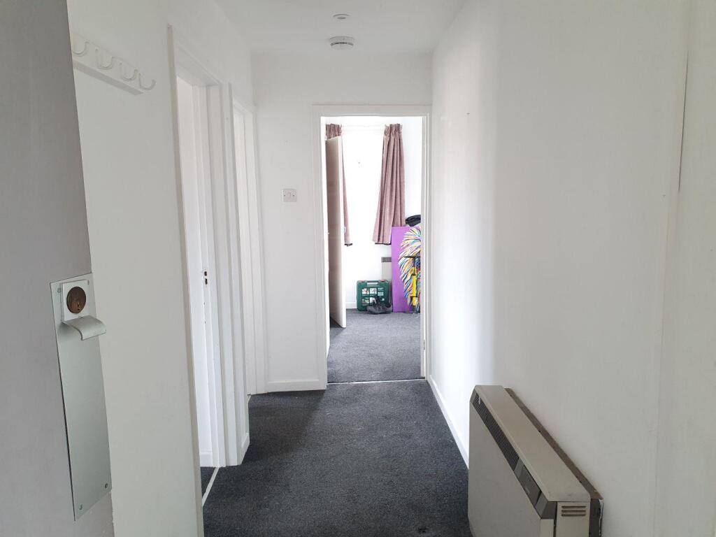 Hallway.jpg
