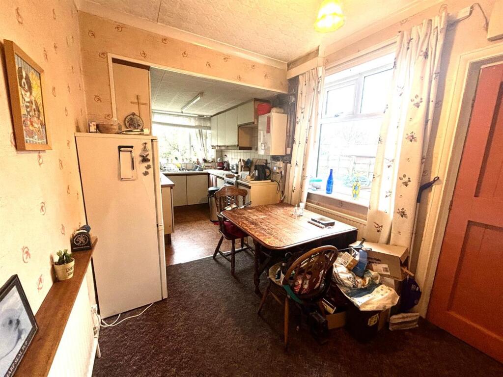 WhatsApp Image 2025-11-12 at 11.39.26 (7).jpeg