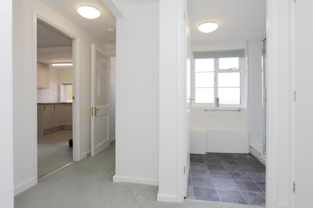 49d castle street ph10.JPG