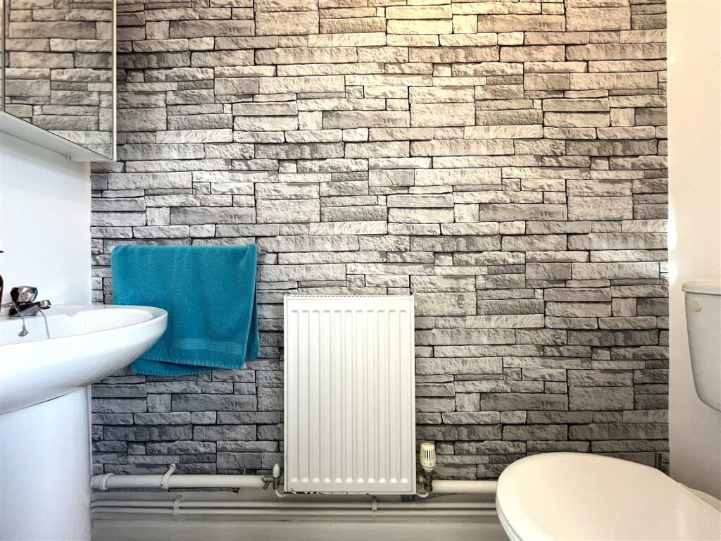 DOWNSTAIRS CLOAKROOM