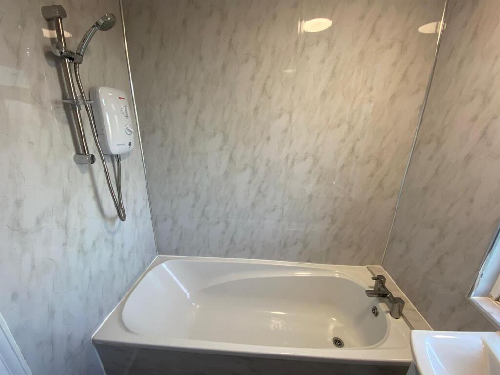 1000201528.jpg