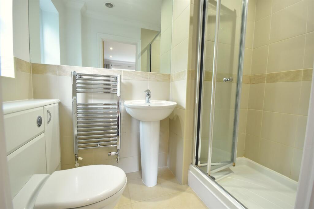 En Suite Shower Room