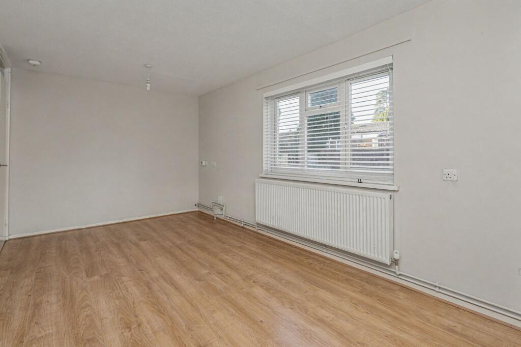 43 Keepers Coombe, Bracknell, Berkshire, RG12 0TN