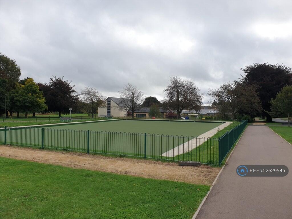 Village Bowling Green