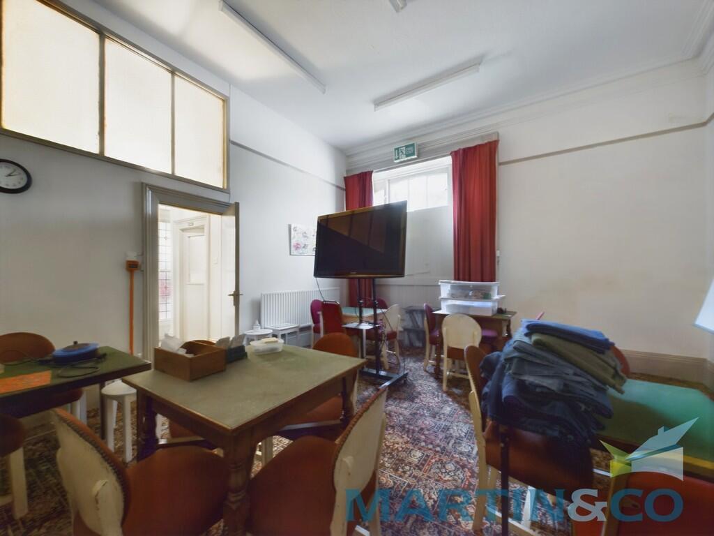 CAM01870G0-PR0155...